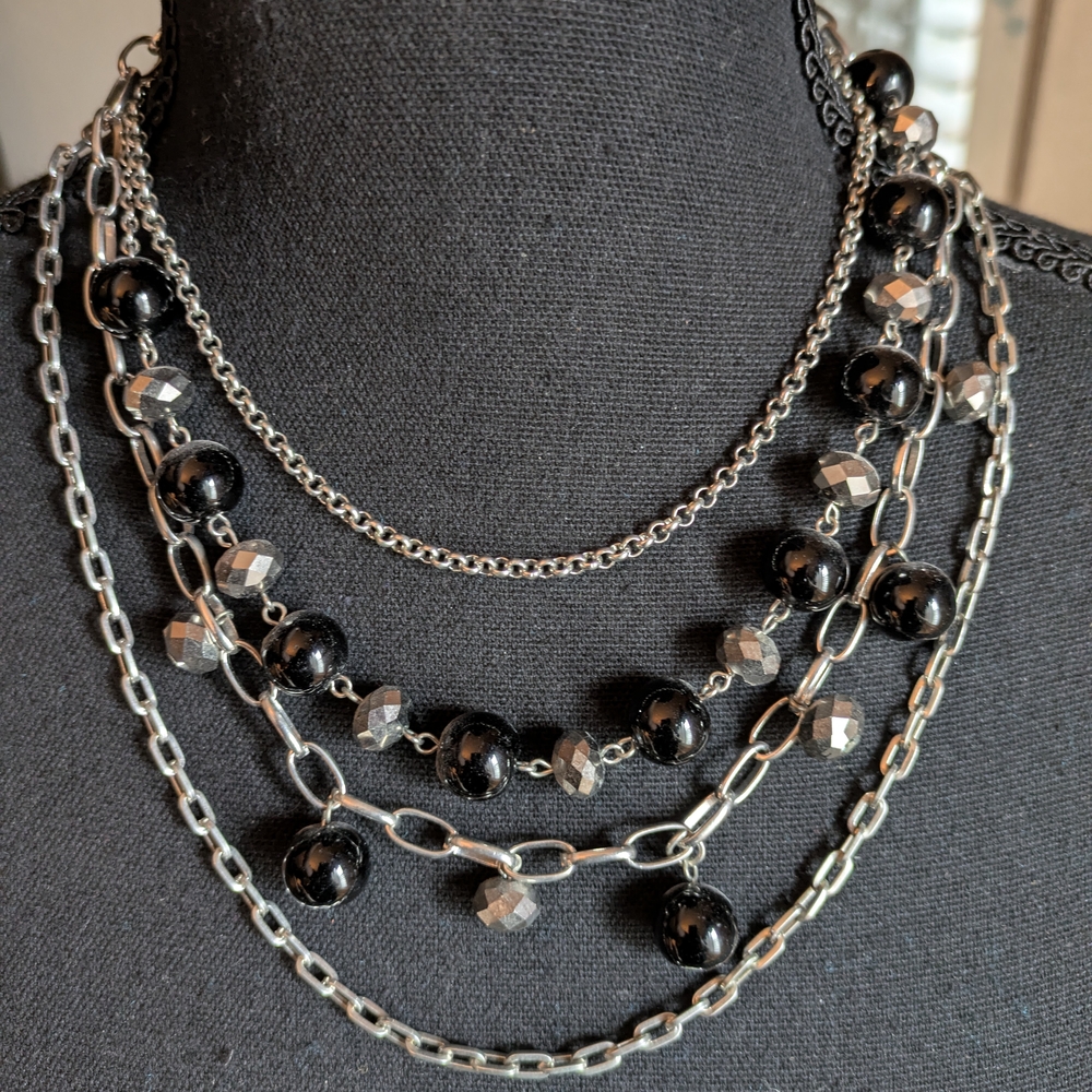 Elegant Black and Silver Layered Necklace